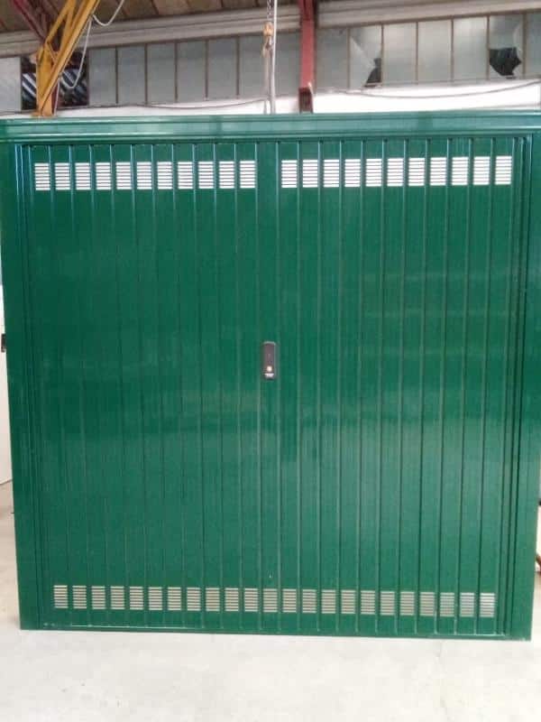 Porta basculante in acciaio da LT 2660 x HT 2600