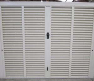 Porta basculante in acciaio da LT 3070 x HT 2380