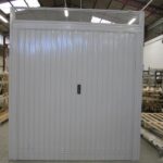 Porta basculante in acciaio da LT 2390 x HT 2660
