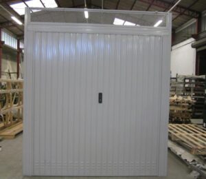 Porta basculante in acciaio da LT 2390 x HT 2660