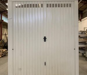 Porta basculante in acciaio da LT 2360 x HT 2660